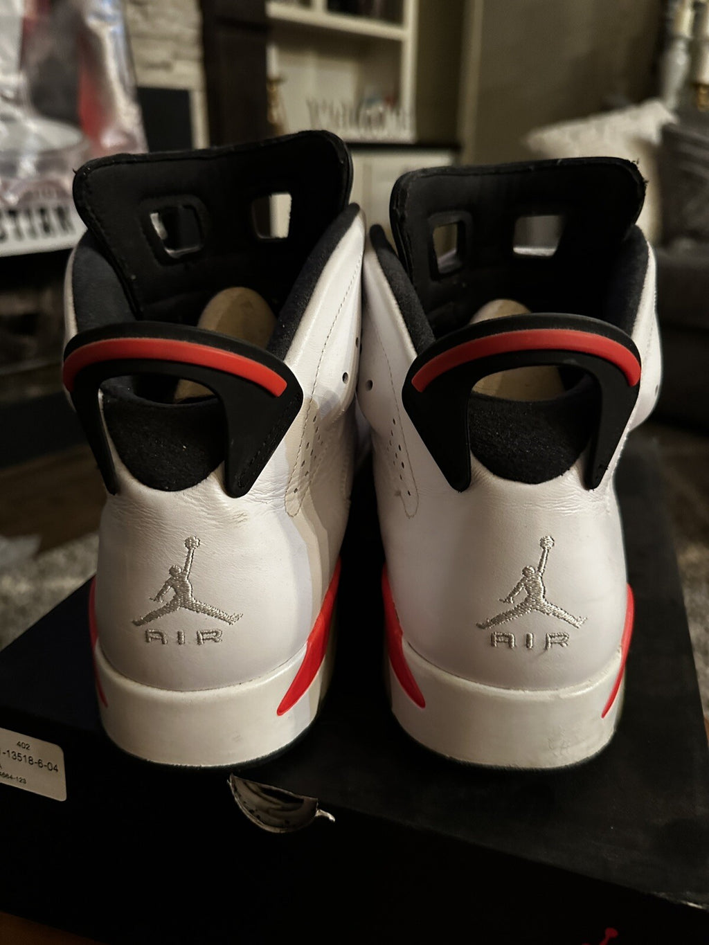 Nike Air Jordan 6 White Infrared Mens Size 11 Sneaker 384664-123 Retro VI