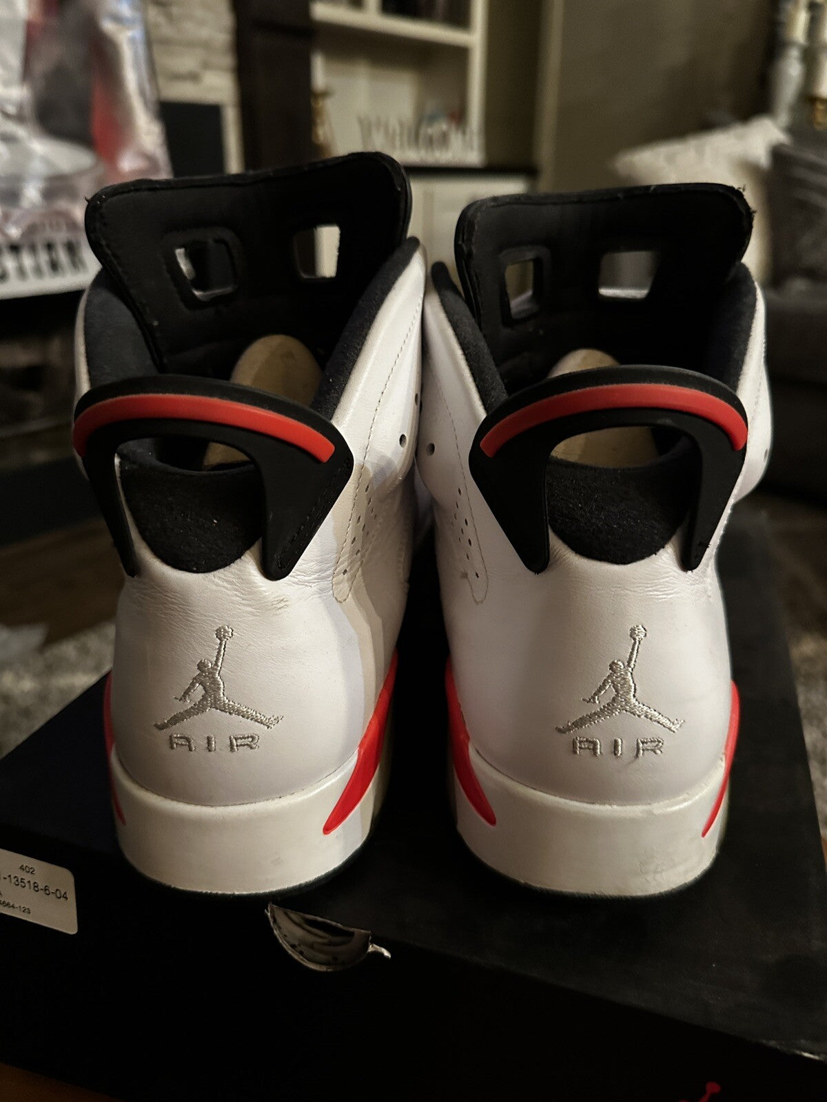 Nike Air Jordan 6 White Infrared Mens Size 11 Sneaker 384664-123 Retro VI