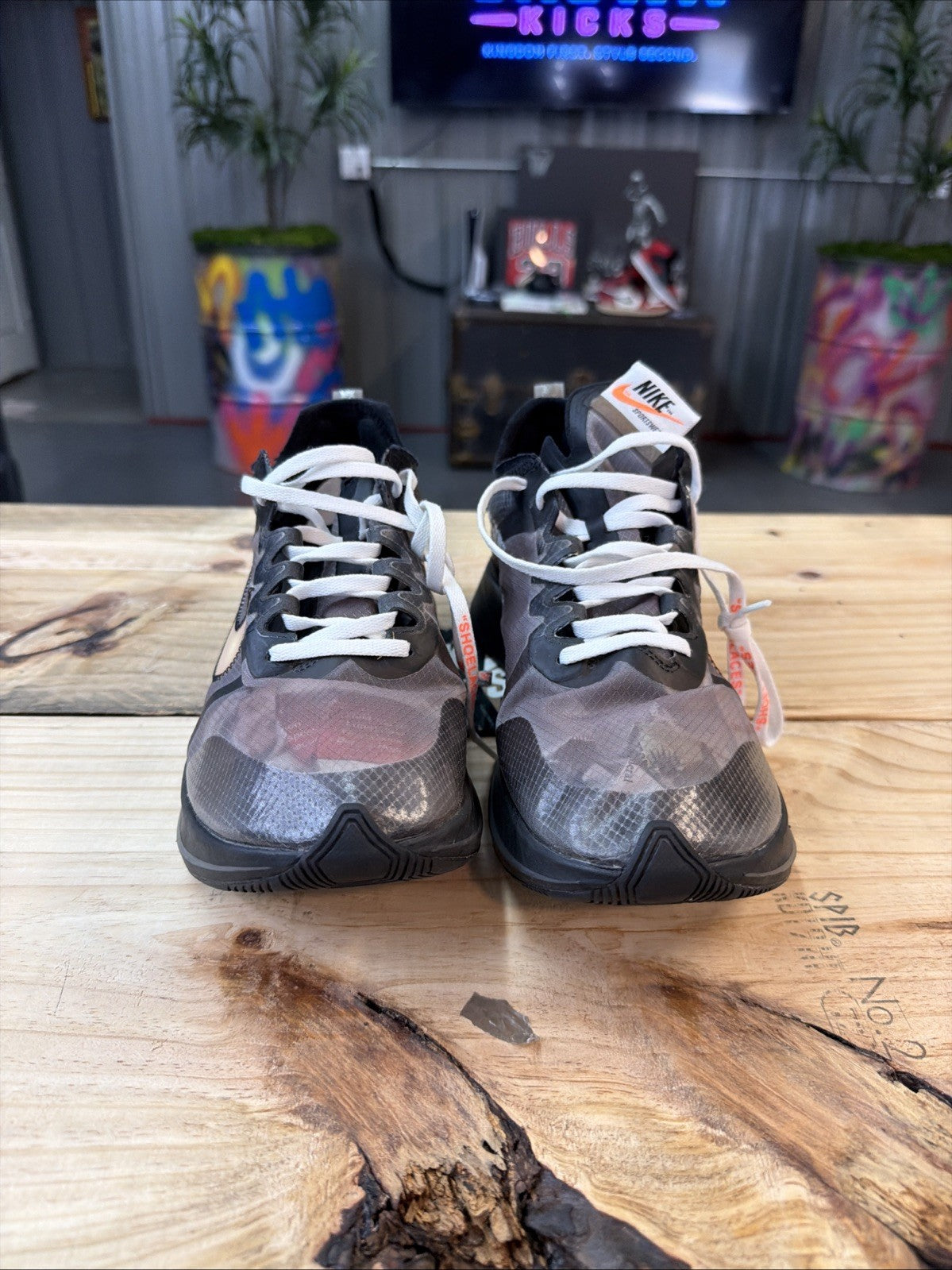 Size 10.5 - Nike Zoom Fly SP x OFF-WHITE Black 2018