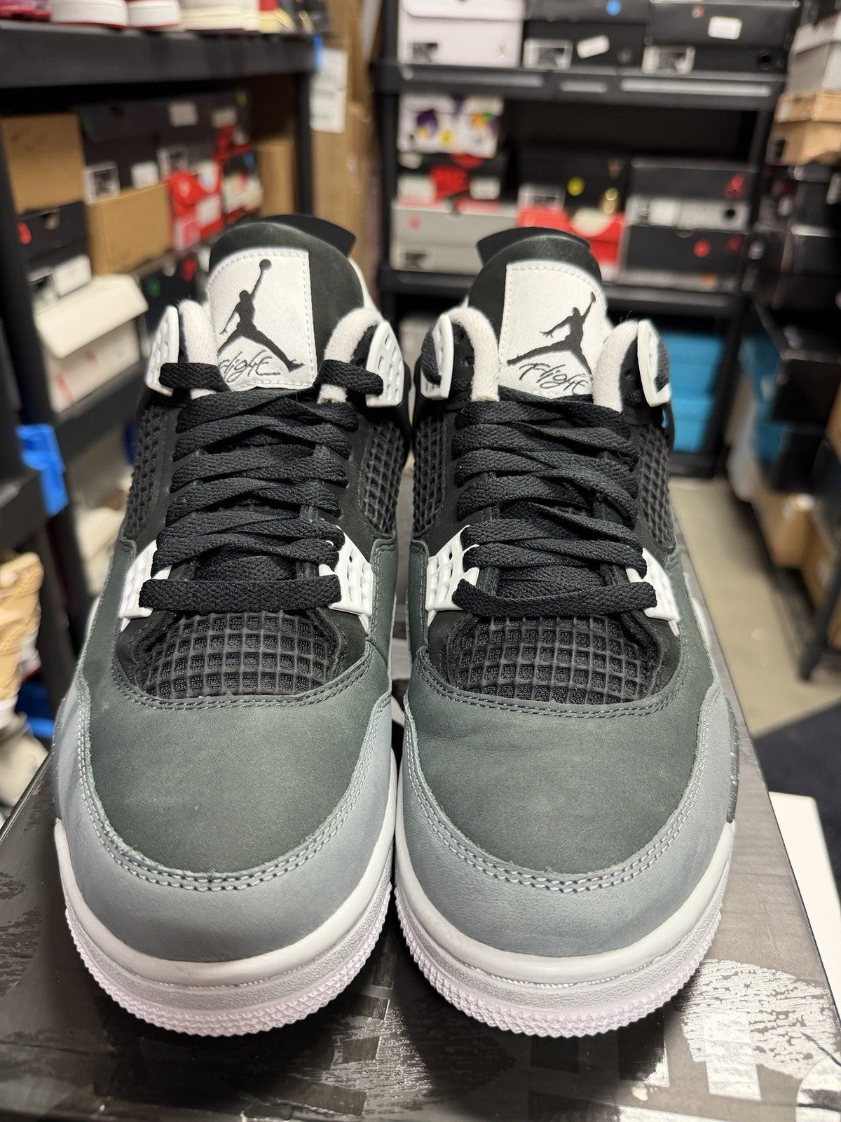 Nike Air Jordan 4 Retro 2024 Fear (SIZE 9) (VNDS)