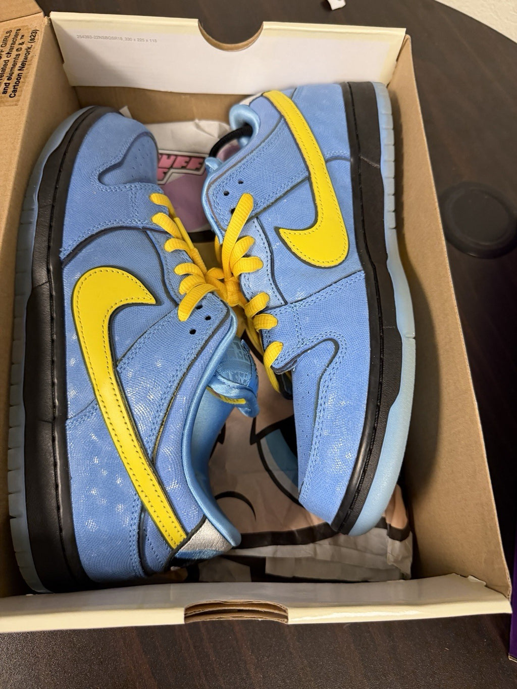 Size 10 - The Powerpuff Girls x Nike Dunk Low Pro SB QS Bubbles Men's Shoes