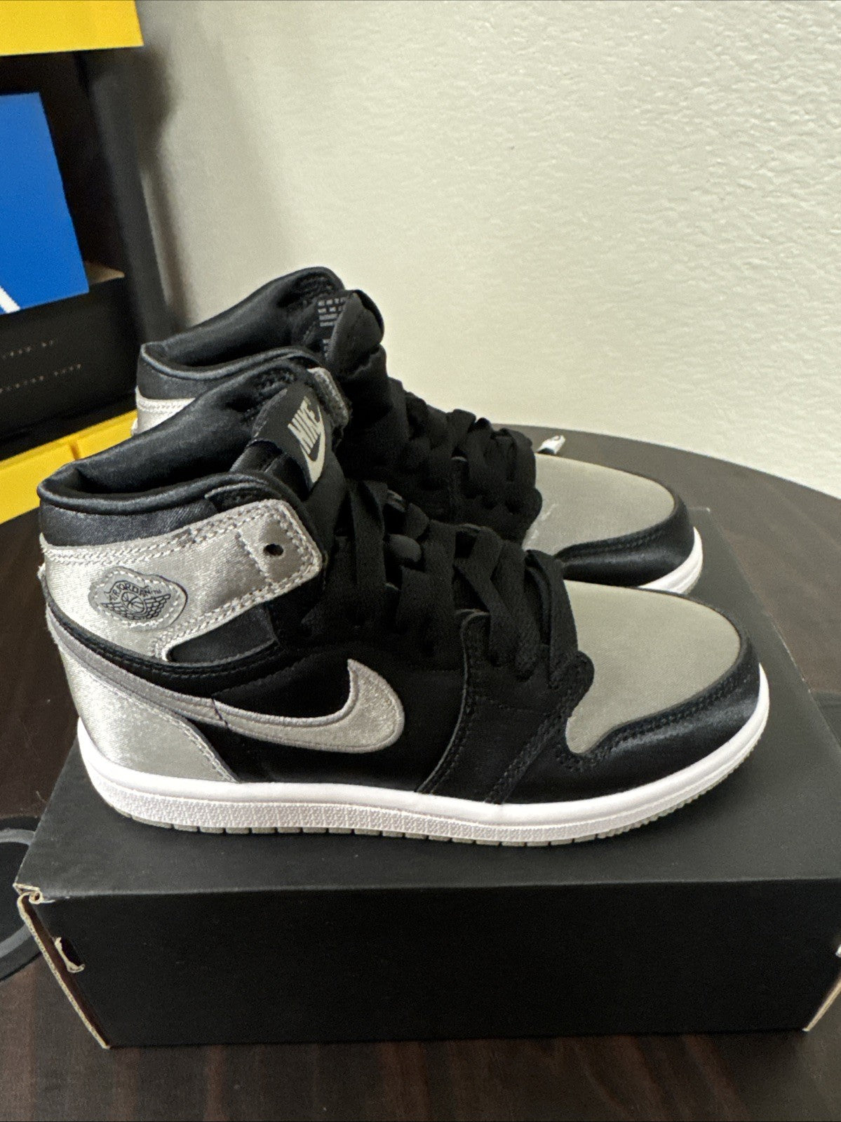 Size 10c - Jordan 1 Retro High OG (PS) Satin Shadow Size 13c Black/Grey