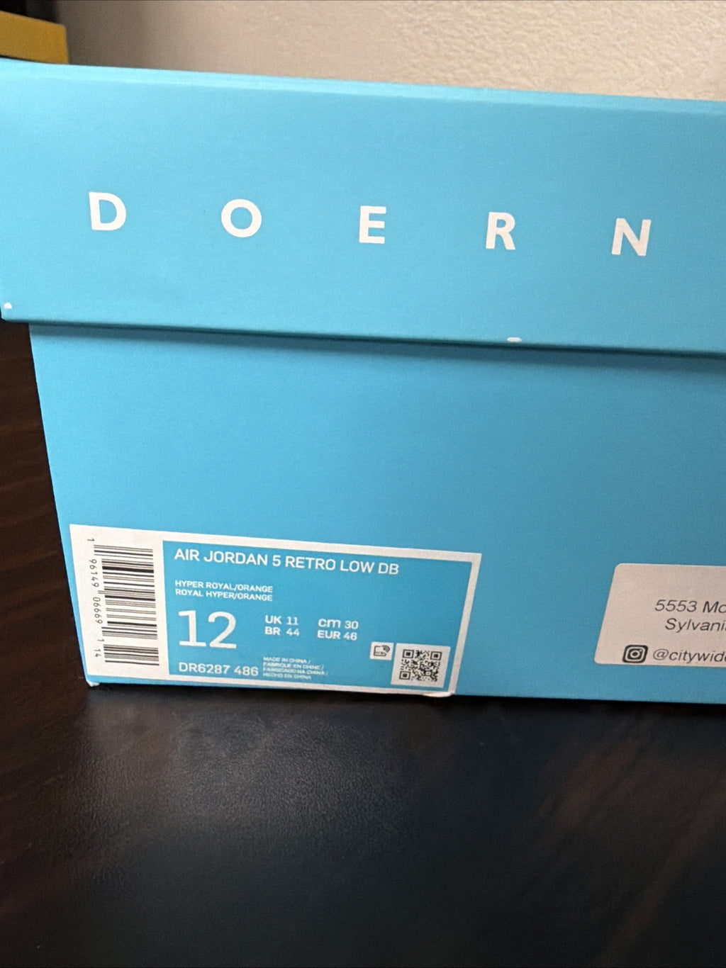 Air Jordan 5 Retro Low Doernbecher size 12 Wore A Couple Times