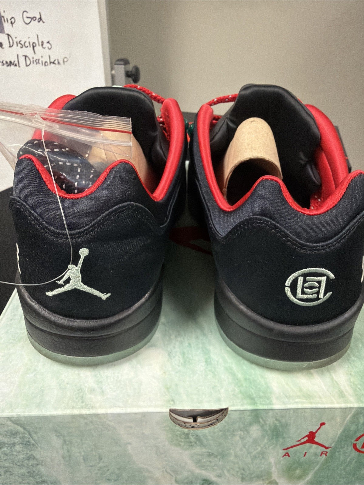 Size 10.5 Jordan 5 Low x Clot Anthracite Black Mens Lace Up Sneakers DM4640-036
