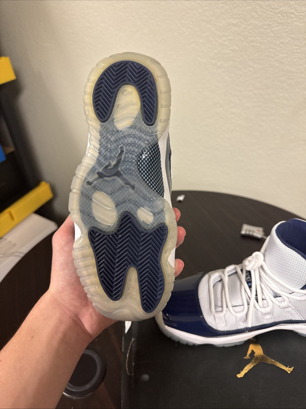 Nike Air Jordan 11 XI Retro Youth Win Like 82 White Blue Size 5Y | Worn Once