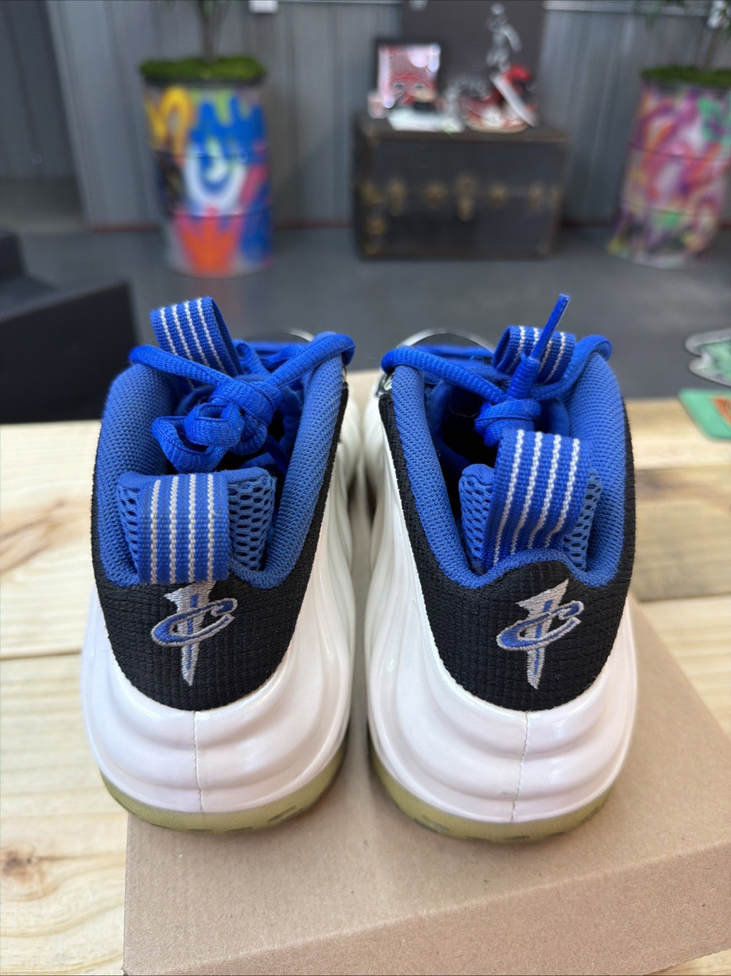 Nike Air Foamposite One Shooting Stars Size 9.5 2013