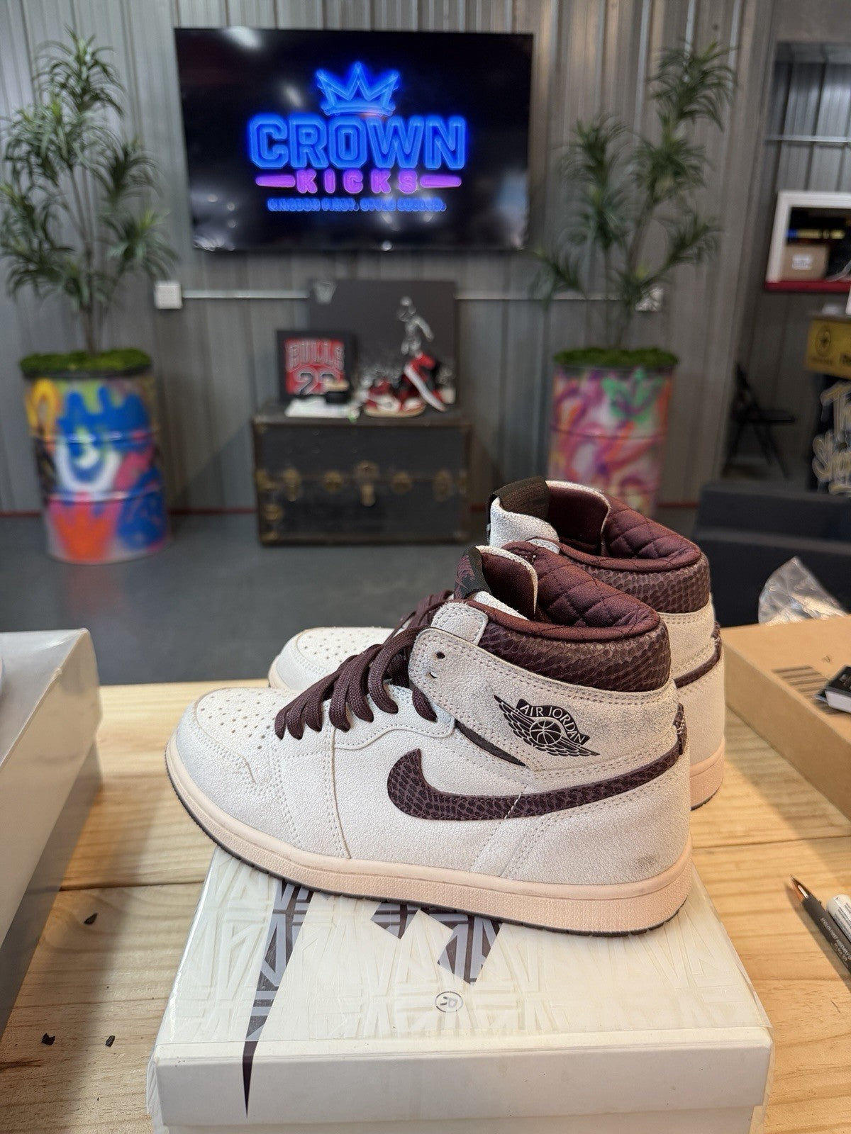 Jordan 1 Retro High OG "A Ma Maniére" DO7097-100 - Men's 8.5 - Used With OG Box