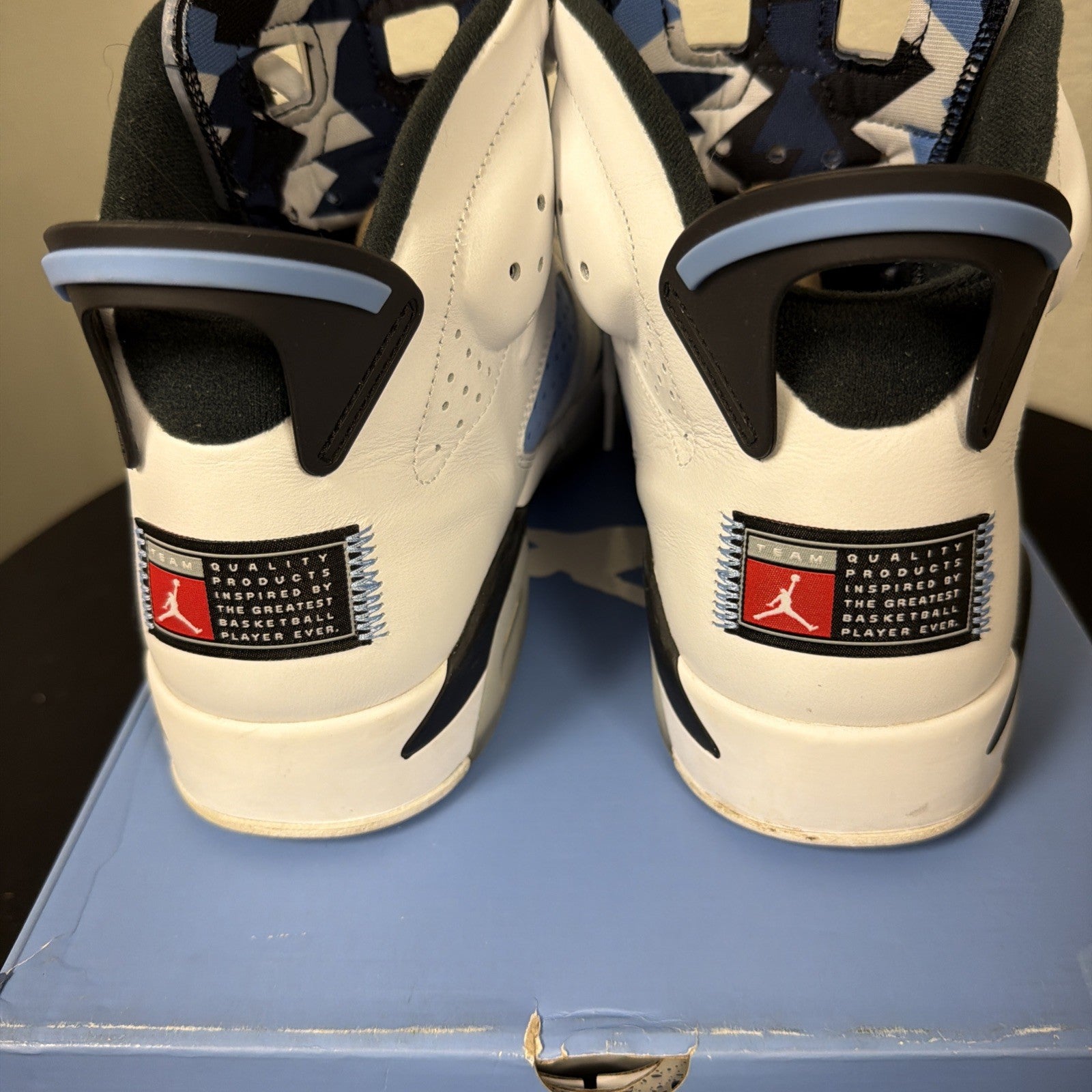 Worn Size 13 Men Air Jordan 6 Retro UNC CT8529-410 North Carolina