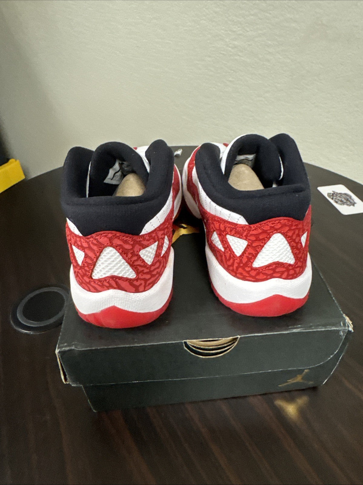 Size 5Y - Air Jordan 11 Retro Low Boys White/gym Red Boys / Girls