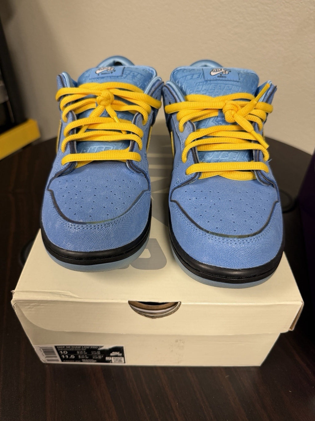 Size 10 - The Powerpuff Girls x Nike Dunk Low Pro SB QS Bubbles Men's Shoes