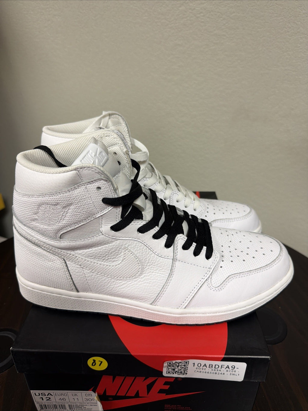 Nike Air Jordan 1 2017 High White Perforated Men's Size 12 555088-100