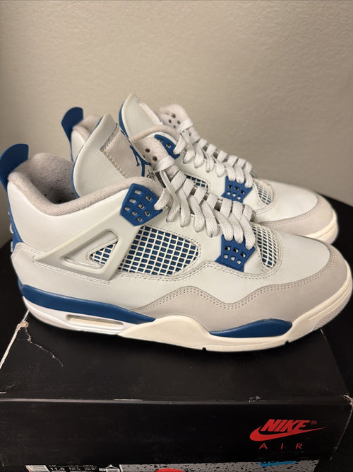 Air Jordan 4 Retro "MILITARY BLUE" 2024 - Size 10 - fv5029 141 (10587-30)