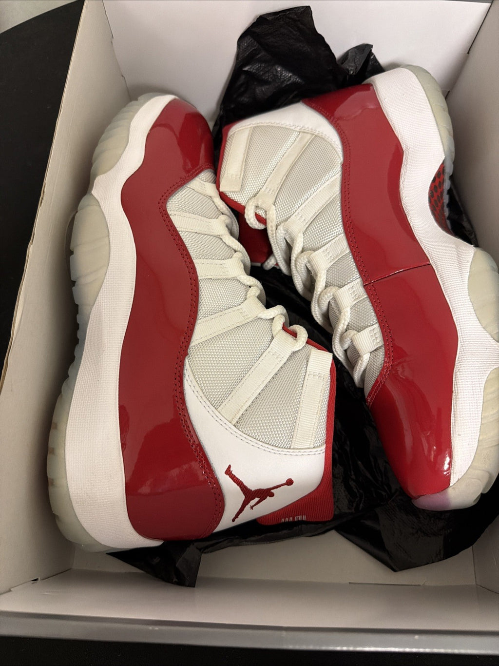 Air Jordan 11 Cherry Retro CT8012-116 Mens 9.5