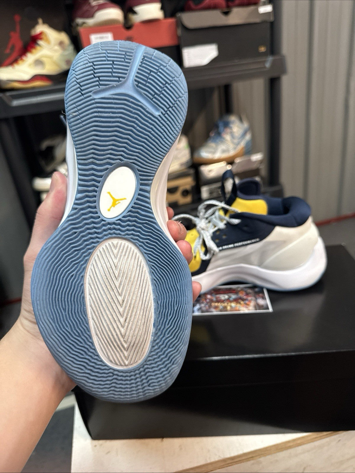 Size 4.5 - PE SAMPLE Marquette University Jordan Zoom Separate MU