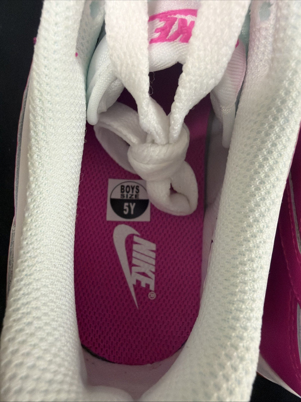 Nike Dunk Low (GS) Shoes White Pink Laser Fuchsia FB9109-102 Size 5Y, NEW