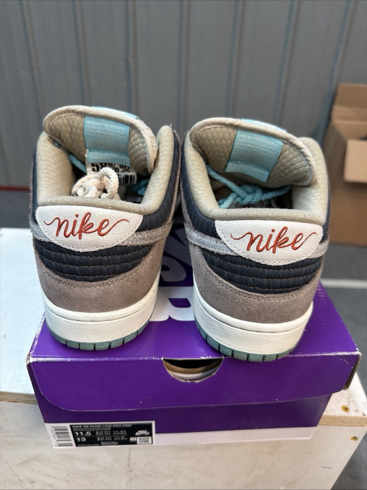 Nike SB Dunk Low Big Money Savings Skateboarding Shoes - Men's Size 11.5