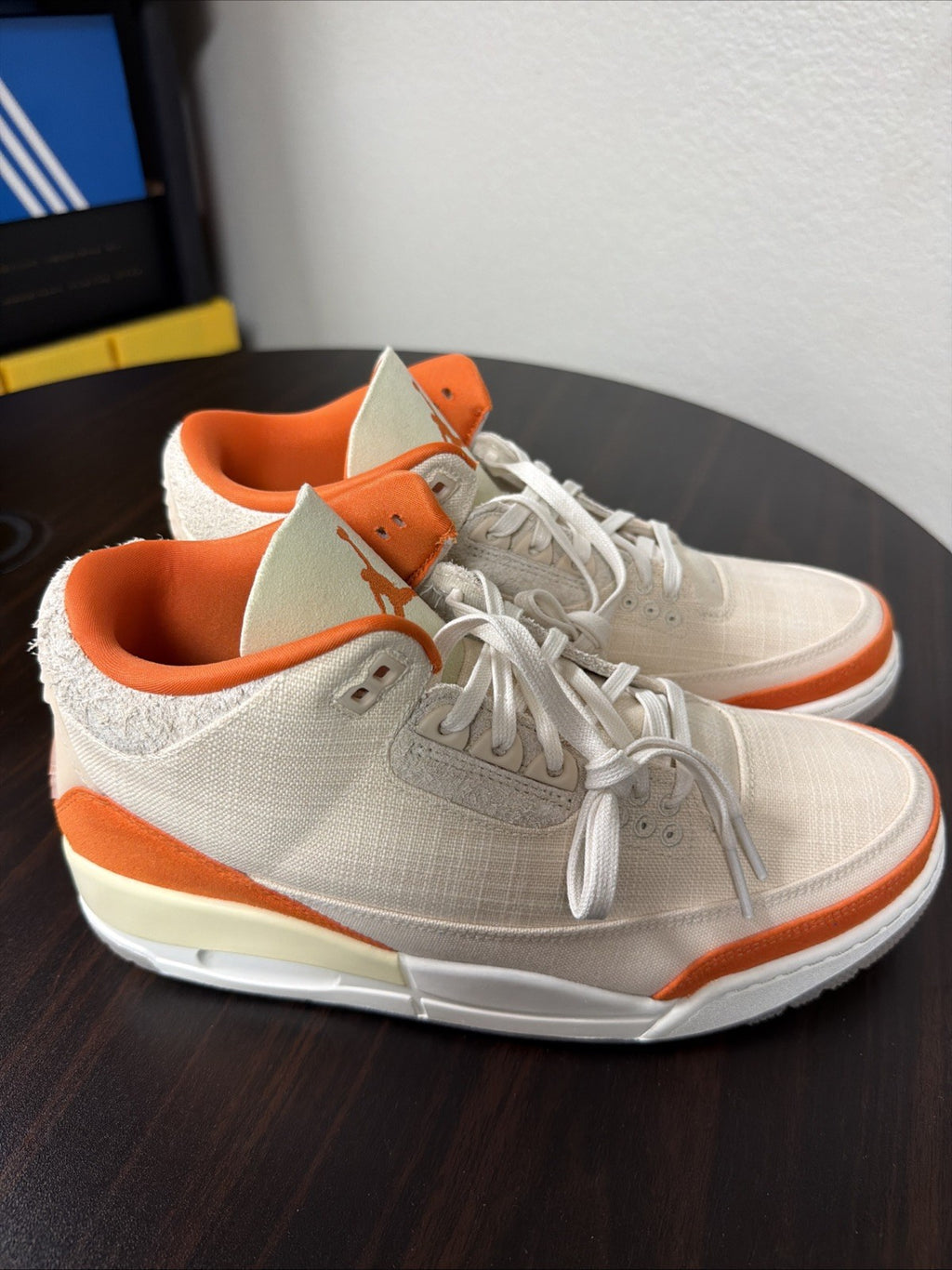 Women’s Size 11 Air Jordan 3 Retro Starfish Orange Sail IH7694-200 Brand New