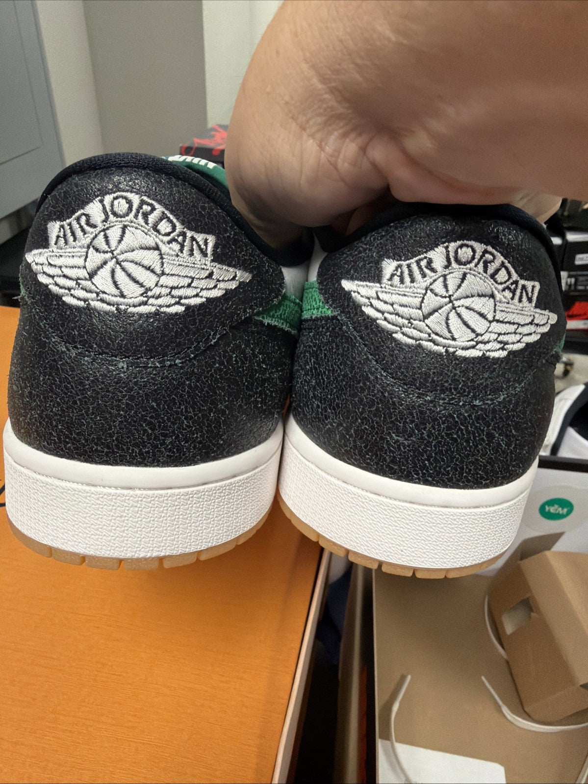 Jordan Air Jordan 1 Retro Low OG 'Phantom and Pine Green' (Black)