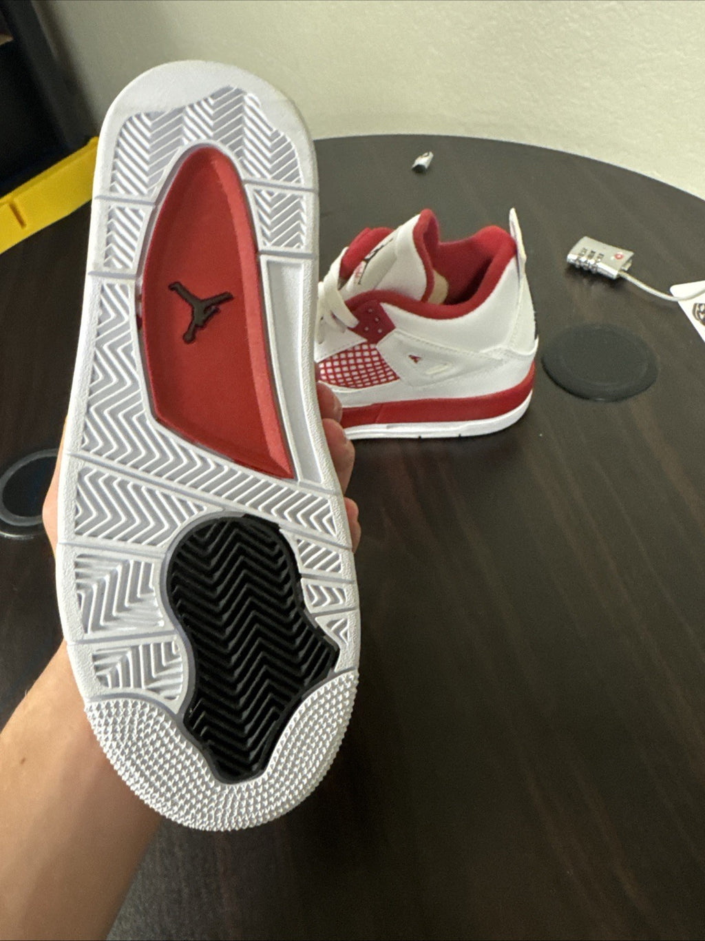 Size 5Y - Jordan 4 Retro alternate 89 2016 | No Box - Comes With Replacement Box