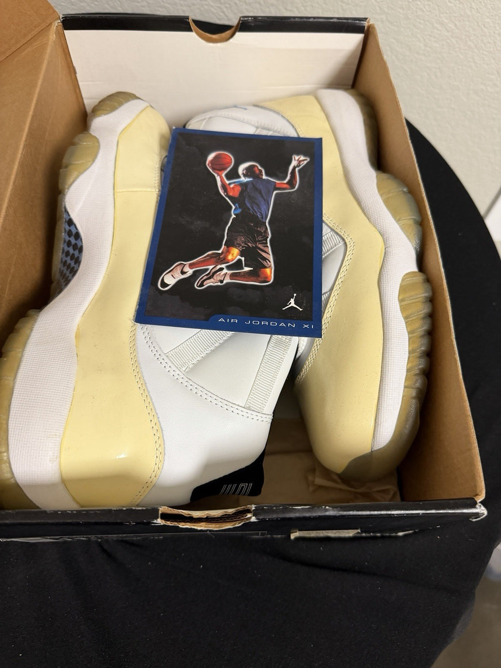 Air Jordan 11 Retro ‘ Columbia ‘ 2001 