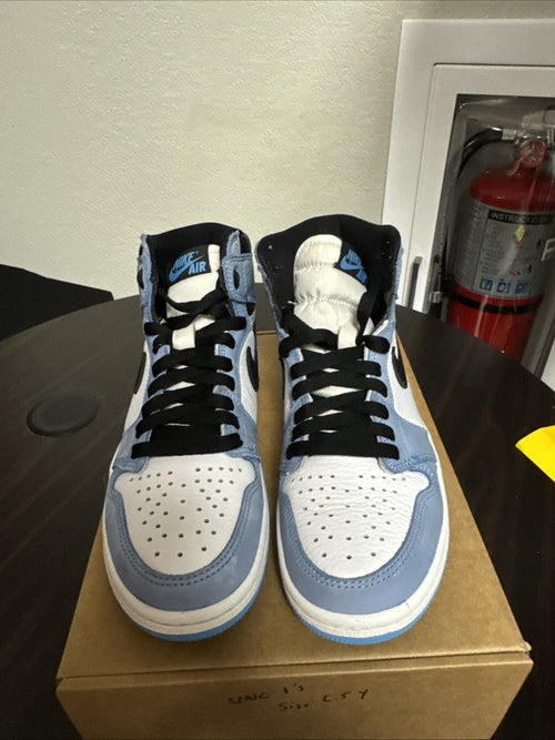 Jordan 1 Retro High White/ University Blue-Black (GS) Size 6.5Y *NO BOX*