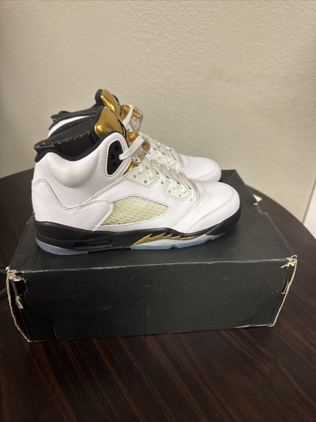5y - Nike Air Jordan 5 V Retro Olympic 2016 440888-133 Gold