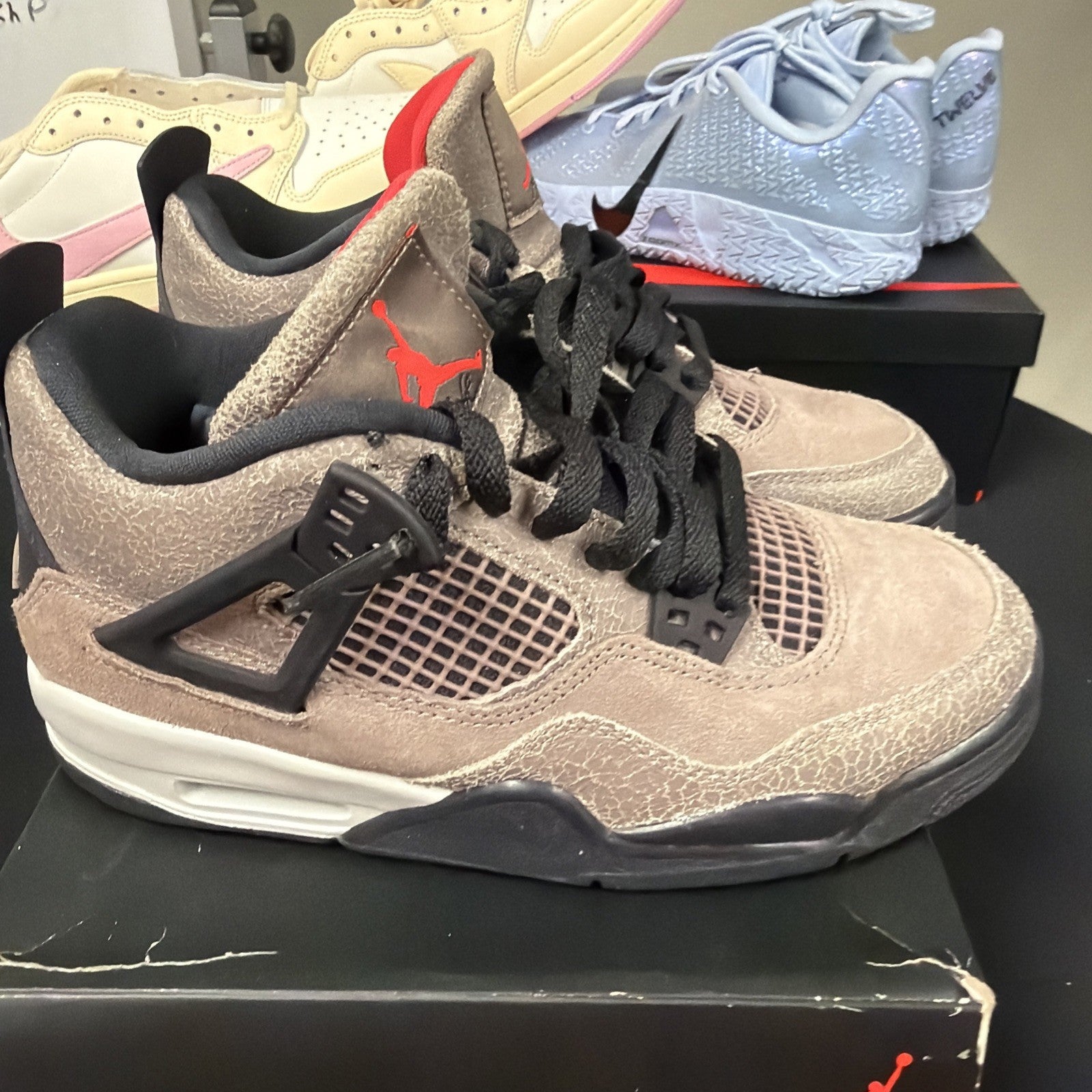 Nike Air Jordan 4 Retro (GS) Taupe Haze / DJ6249 200 / Youth 5 , Wmns 6.5