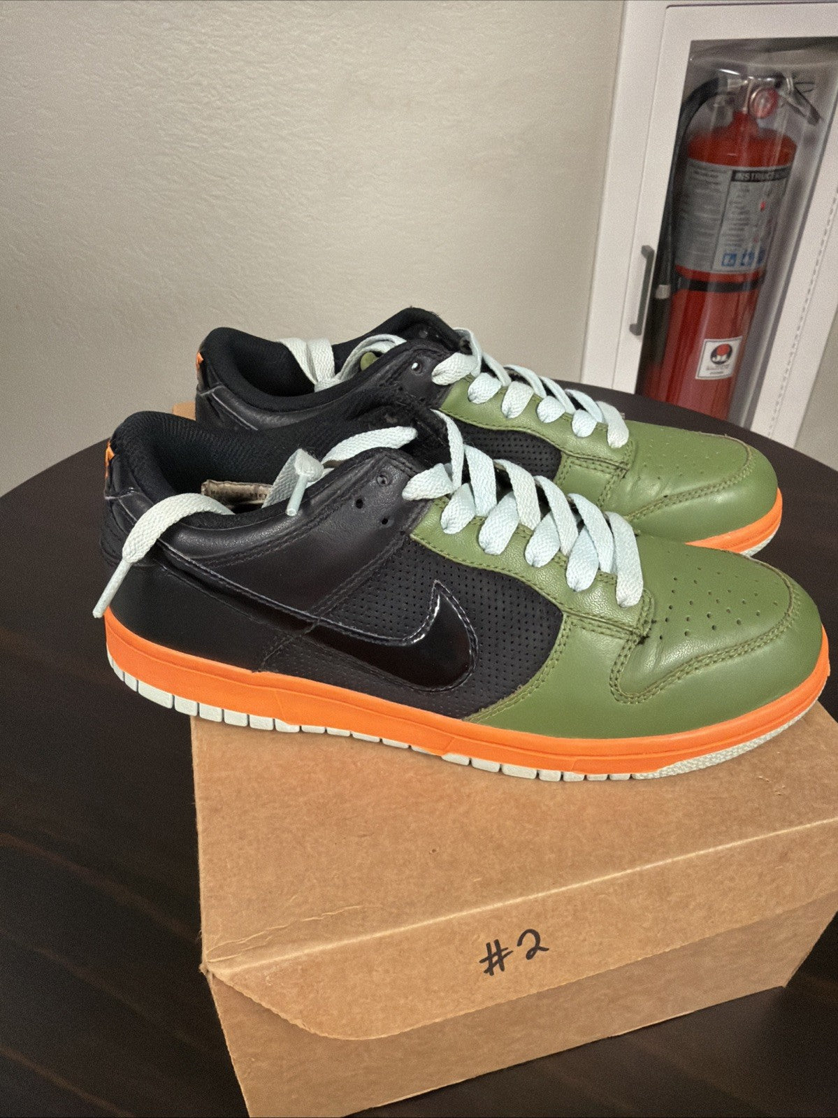 Nike Dunk Low Size Women’s Size 8 Mandarin Orange Black Green 317813-301