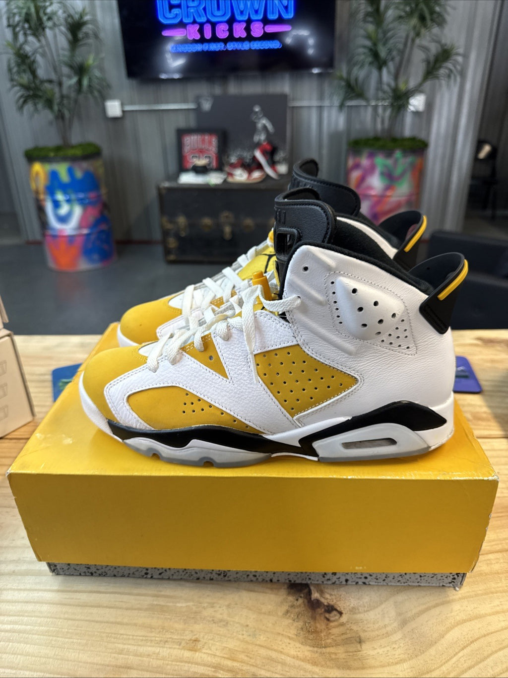 Size 10.5 - Nike Air Jordan 6 Retro Yellow Ochre
