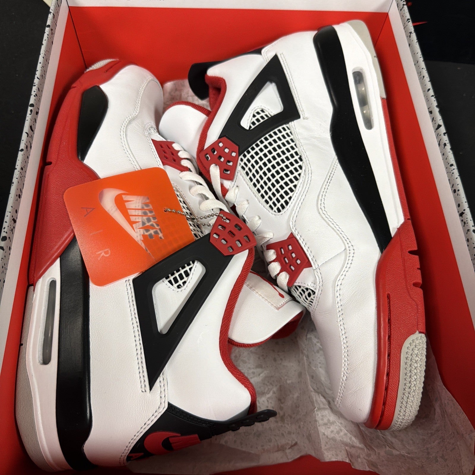 Jordan 4 Retro Fire Red (2020) - Size 13 (U)