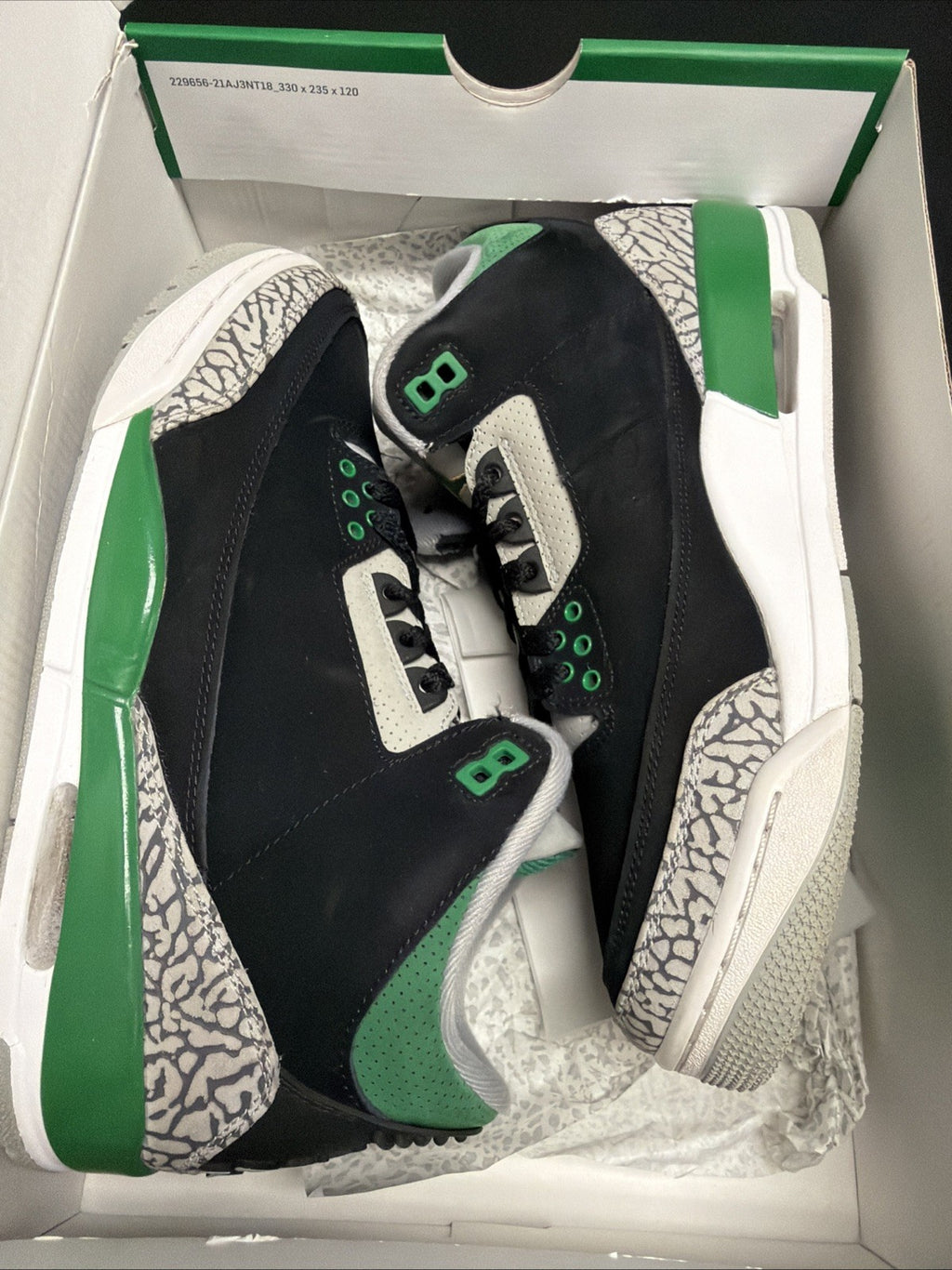 Size 8.5 - Jordan 3 Retro Mid Pine Green