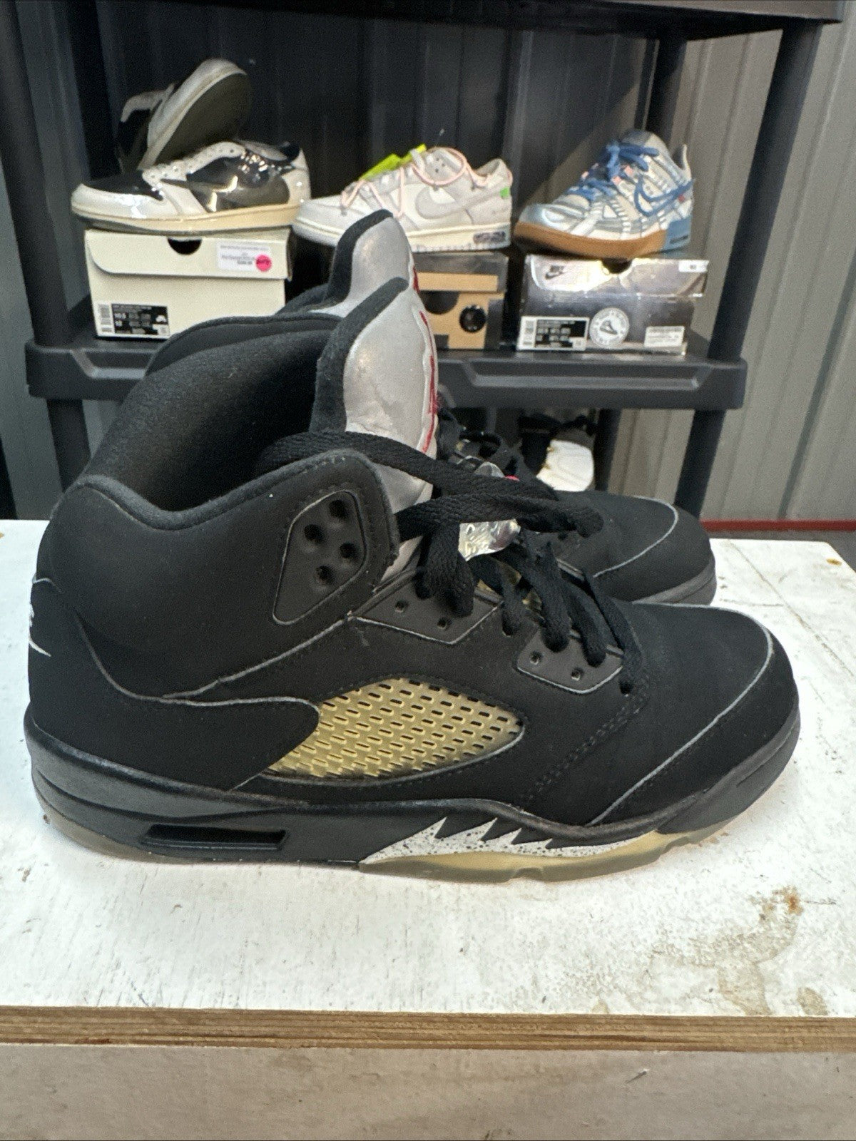 Size 8.5 - Air Jordan 5 Black Metallic 2016 | No Box