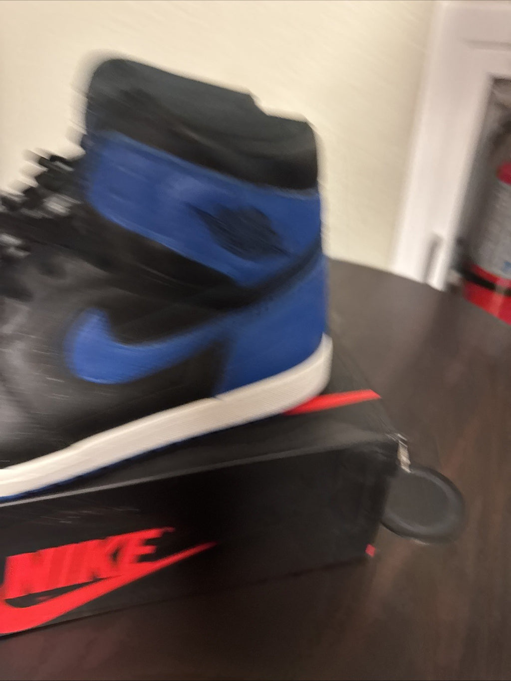 Air Jordan 1 Royal 2017 Retro High OG Size 12