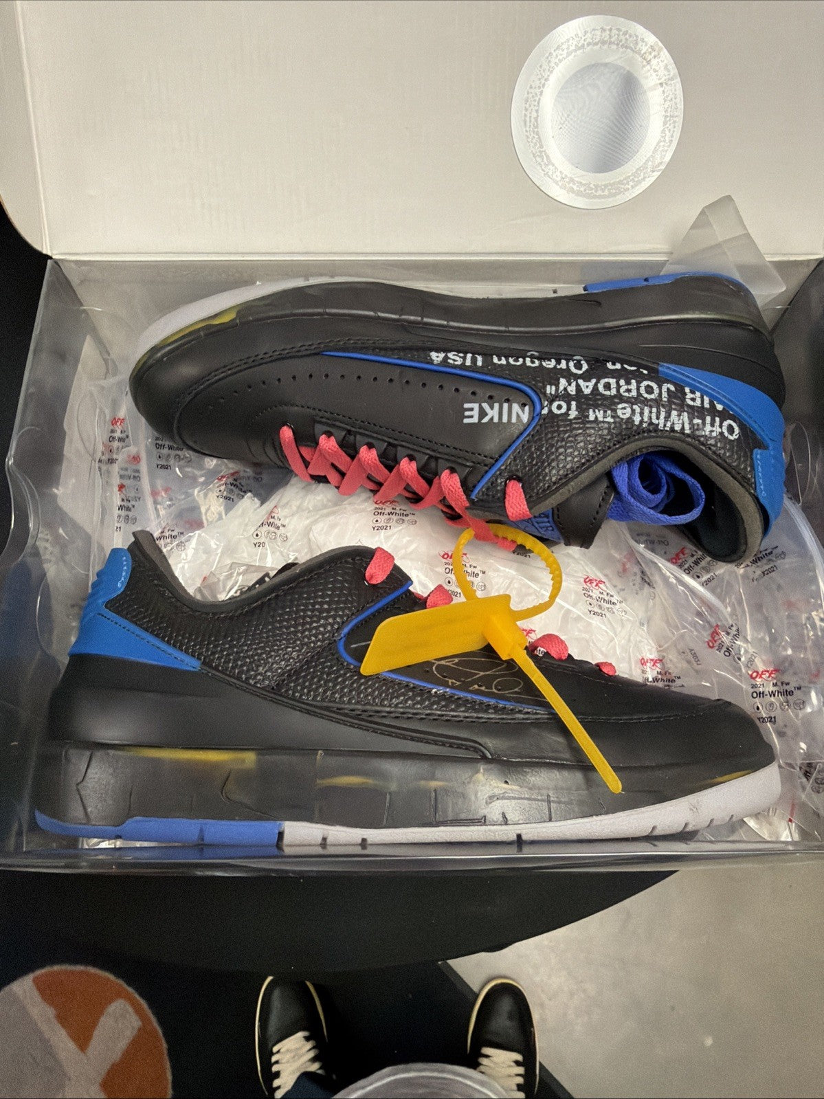 Off-White x Air Jordan 2 Retro SP Low Black Varsity Royal DJ4375 004 Size 9 Used