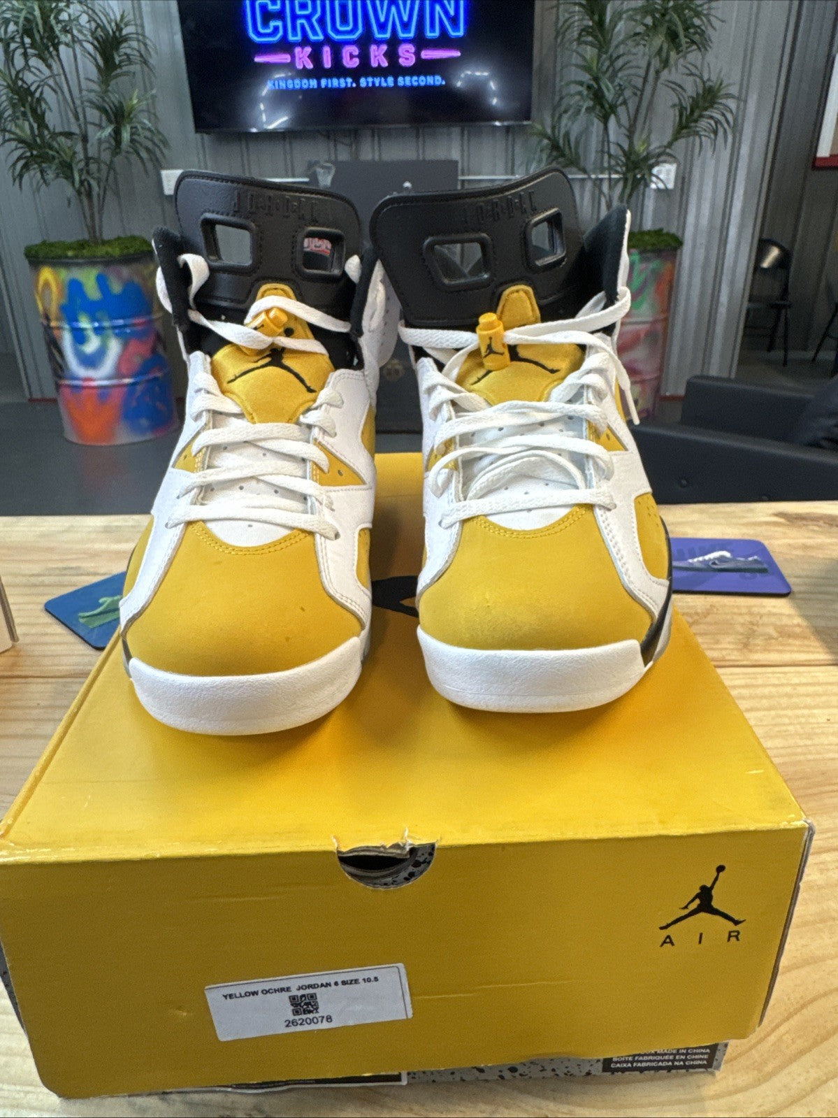 Size 10.5 - Nike Air Jordan 6 Retro Yellow Ochre