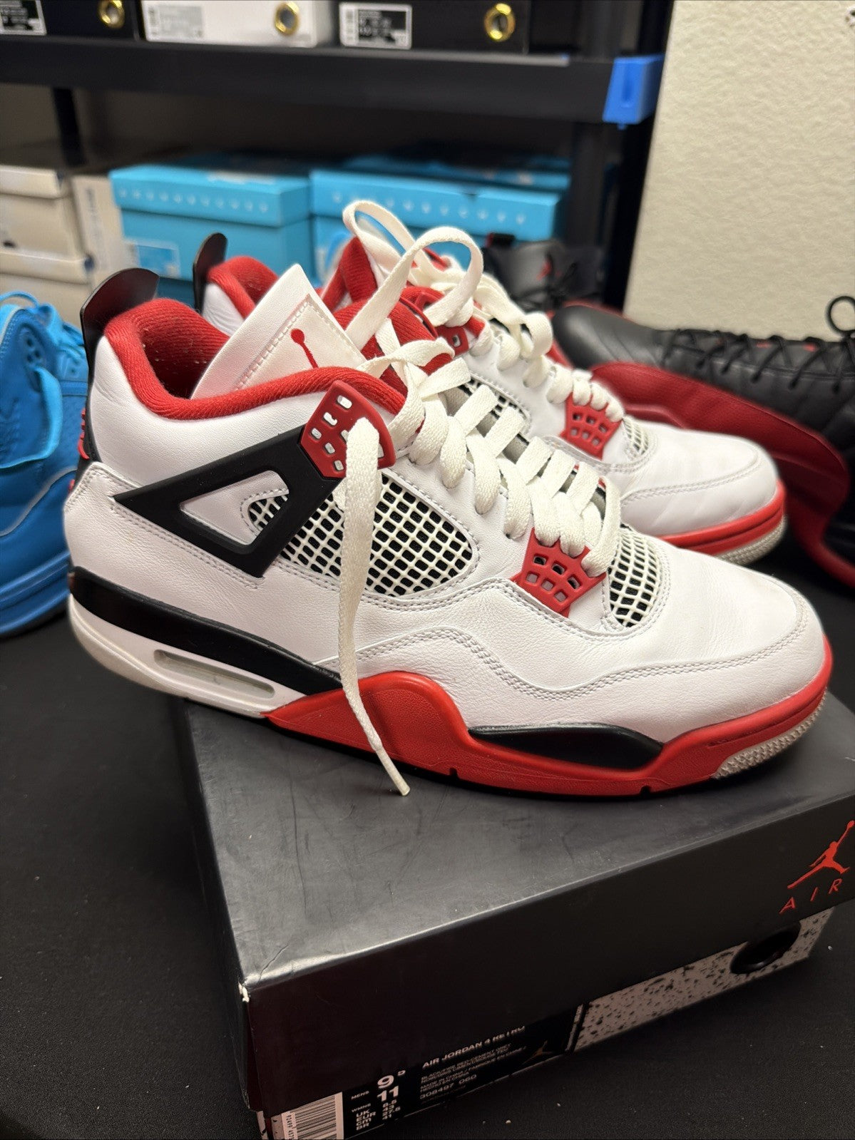 Nike Air Jordan 4 Fire Red Retro OG 2020 Size 9.5 DC7770-160