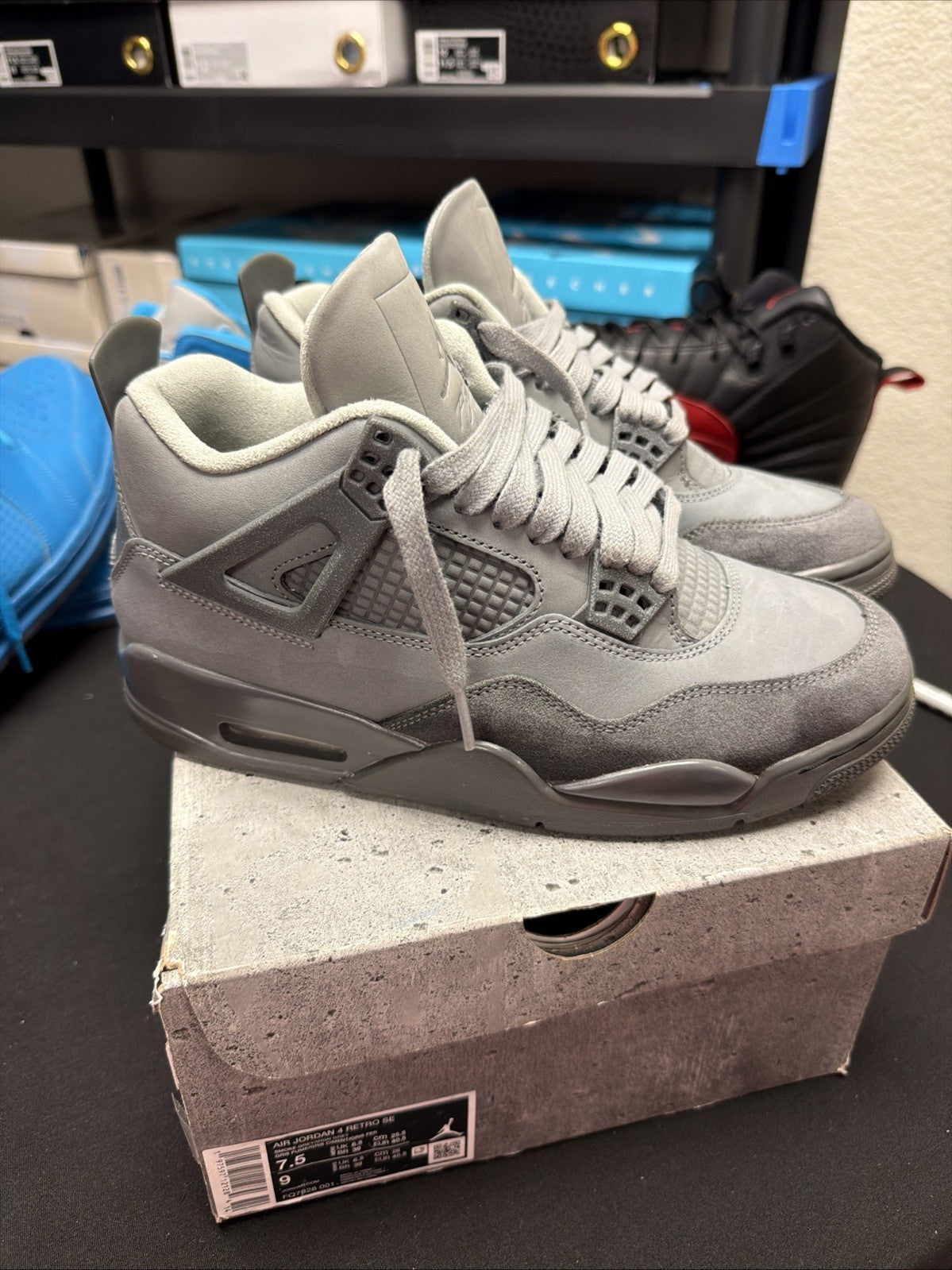 Size 7.5- Air Jordan 4 Retro SE Wet Cement