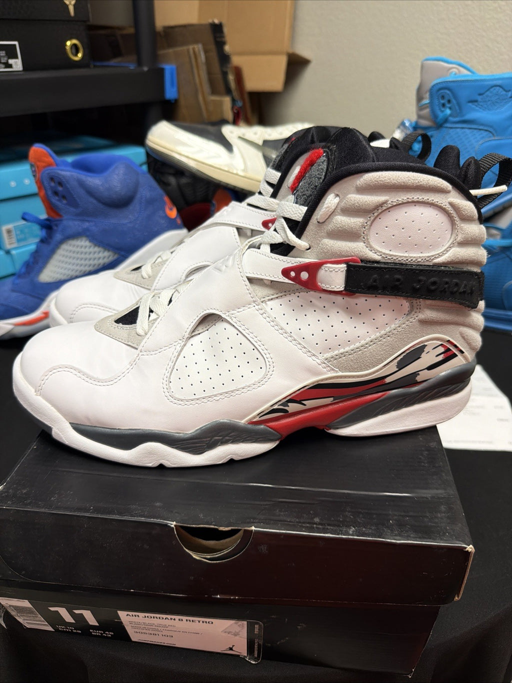 Size 11 - Air Jordan 8 Retro 2013 Bugs Bunny