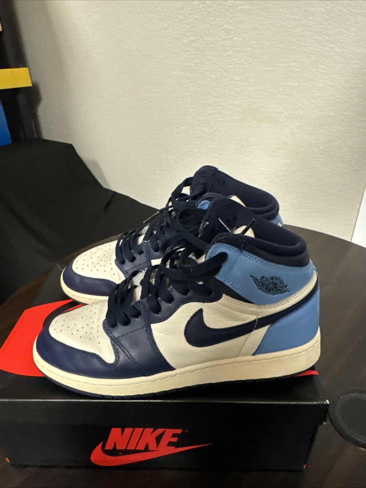 Size 7y - Jordan 1 Retro OG High Obsidian UNC 2019