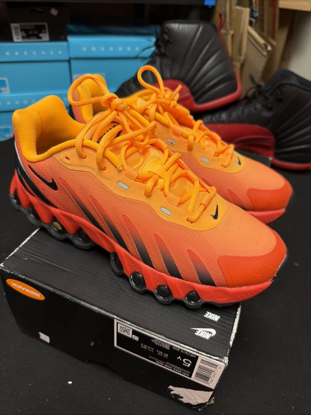 Nike Air Max Dn8 (GS) HF7310 800 Laser Orange Black Youth Athletic Shneakers