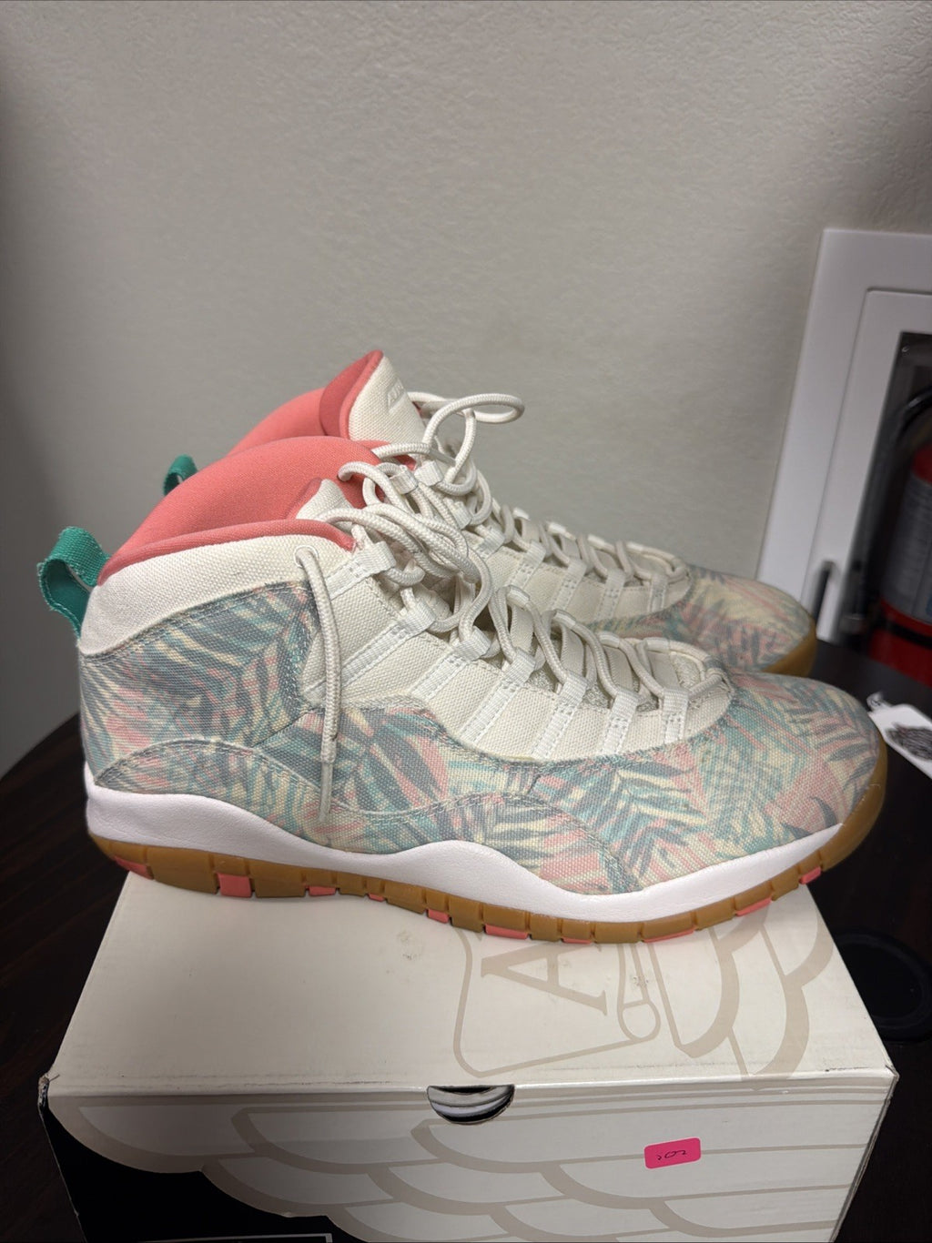 Size 13 - Air Jordan 10 Retro Super Bowl LIV