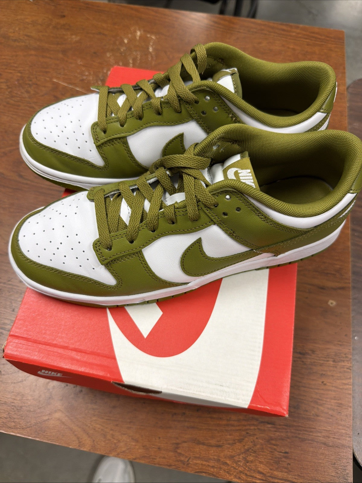Nike Men's Dunk Low Retro White/Pacific Moss DV0833-105 i