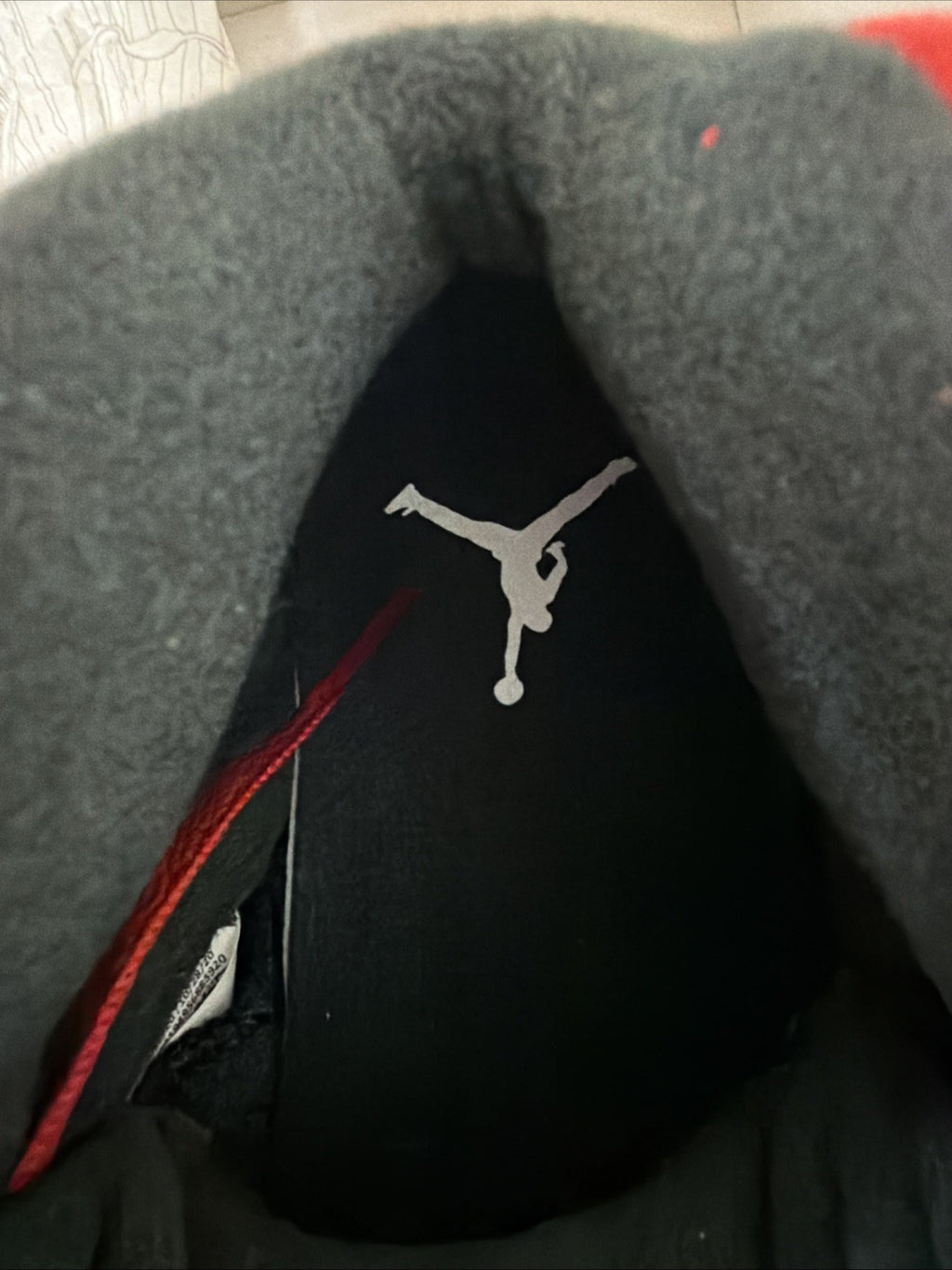 Air Jordan 5 Retro Red Suede Sneakers Size 8.5 DD0587-600