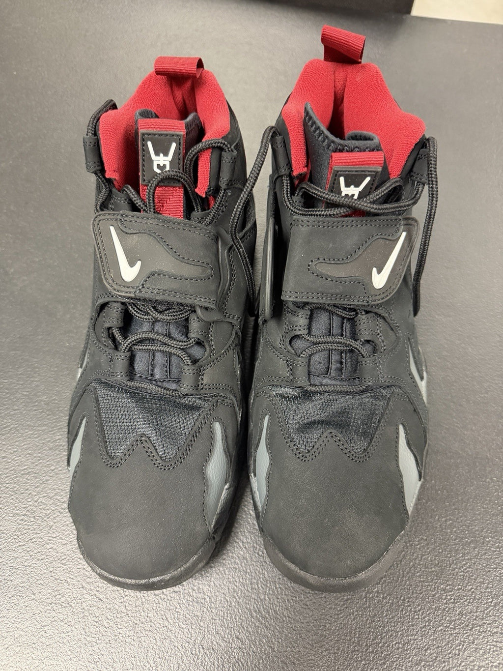 Nike Air DT Max 96 Falcons - Black/White/Anthracite/Red - PRISTINE -