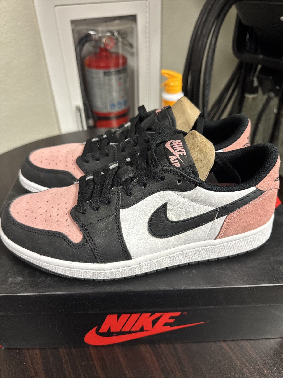 Size 9.5 - Jordan 1 Low OG Bleached Coral