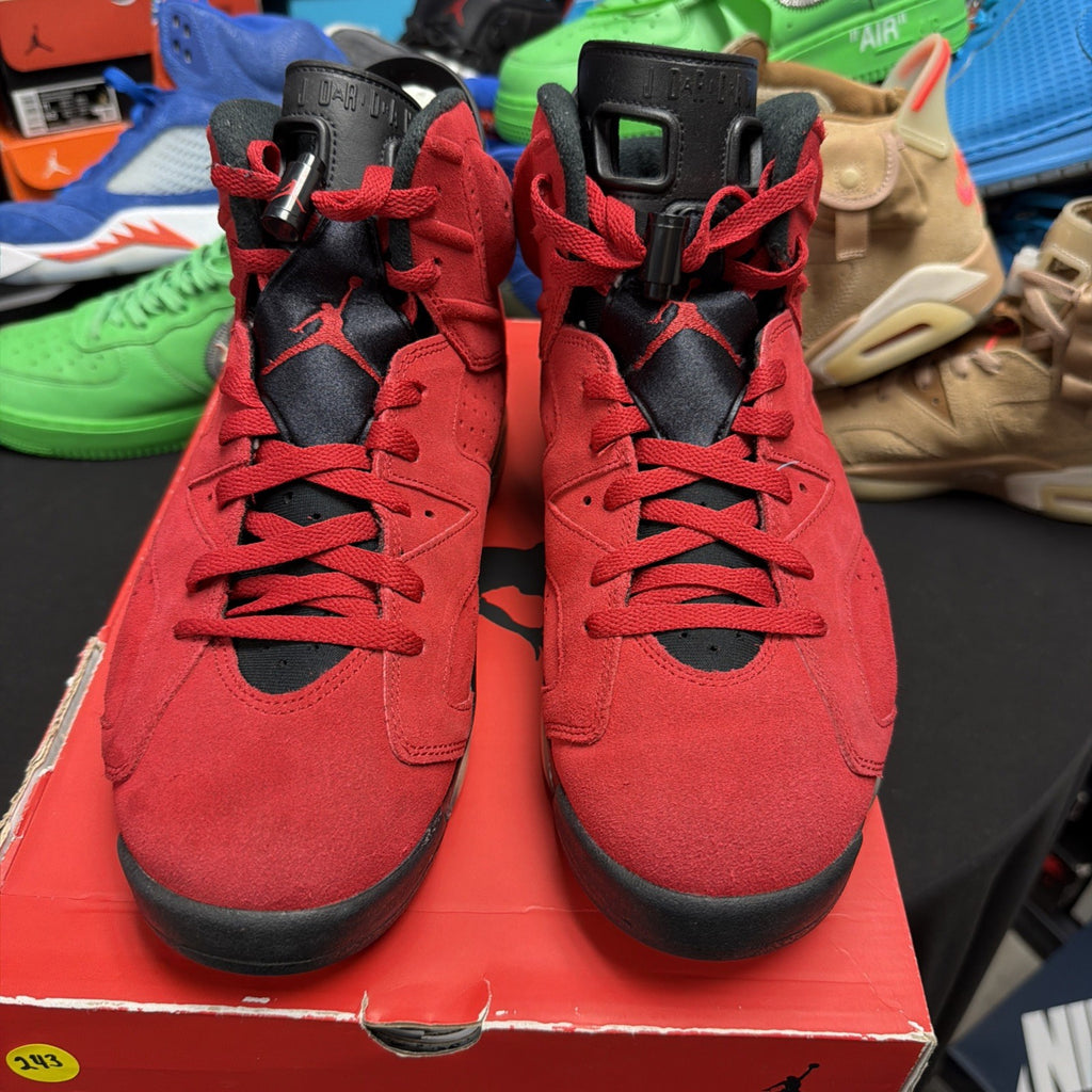 Jordan 6 Men’s Size 10.5 (243)