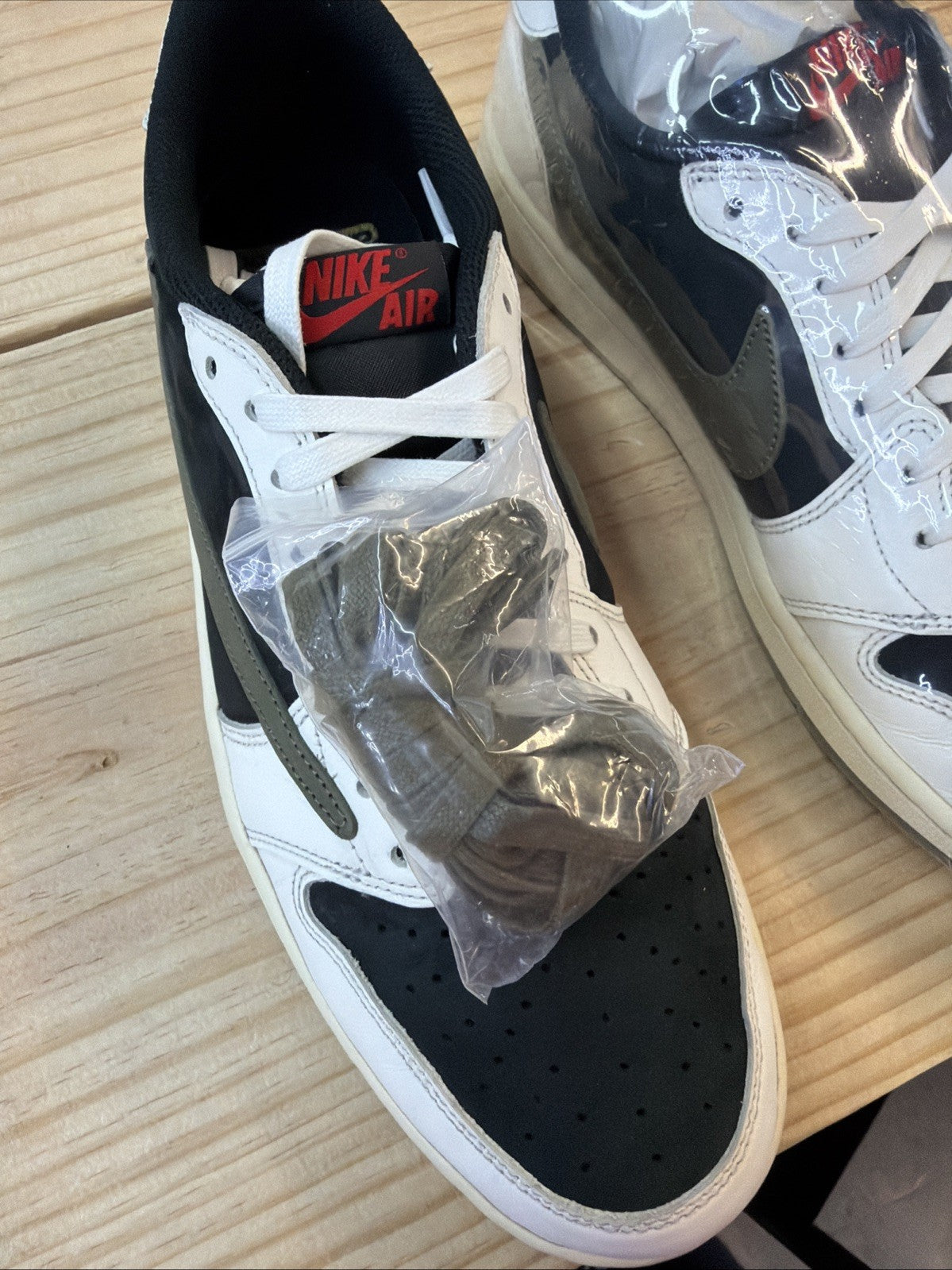 WMNS Jordan 1 Low OG SP Travis Scott Olive Size 12 WMNS VNDS