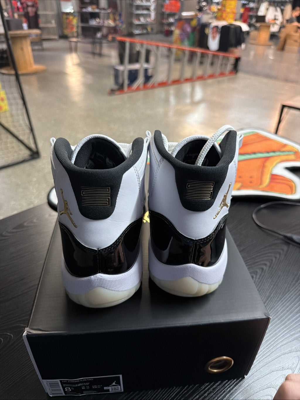 Nike Jordan 11 Retro CT8012-170 Men's  With Box - US Size 8.5/Pre-owned - Clean