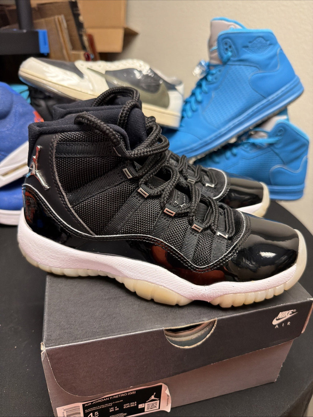 Nike Air Jordan Retro XI 11 GS Jubilee '20 25th Anniversary Size 4.5y 378038-011