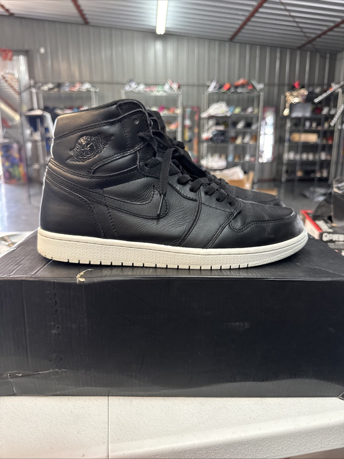 Size 11 - Jordan Retro 1 High Cyber Monday | Replacement Box